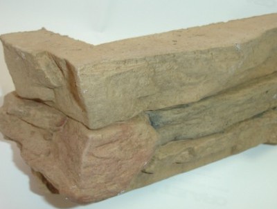Угловой элемент Zikkurat Безенгийская стена 1-06-52 9x19 бежевый рельефный под камень