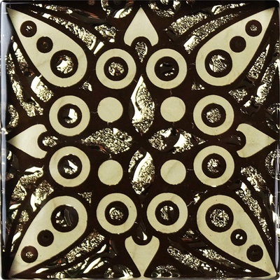 Напольная вставка Роскошная мозаика ВБ 28 6.6x6.6 Мира золотая стеклянная