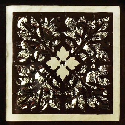 Напольная вставка Роскошная мозаика ВБ 38 6.6x6.6 Исида золотая стеклянная